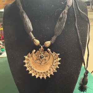 Vintage Black and Metal‎ Silver Tone Crescent Necklace